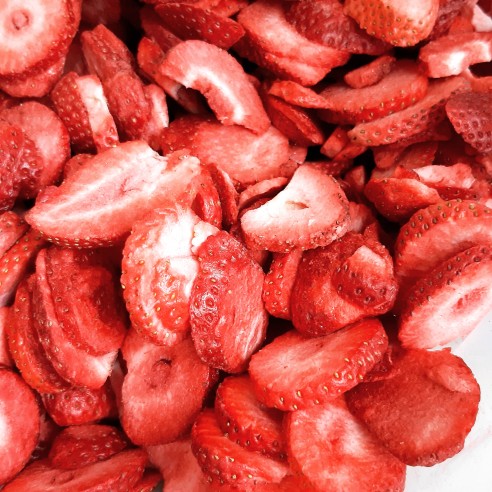 Capsuni liofilizate felii